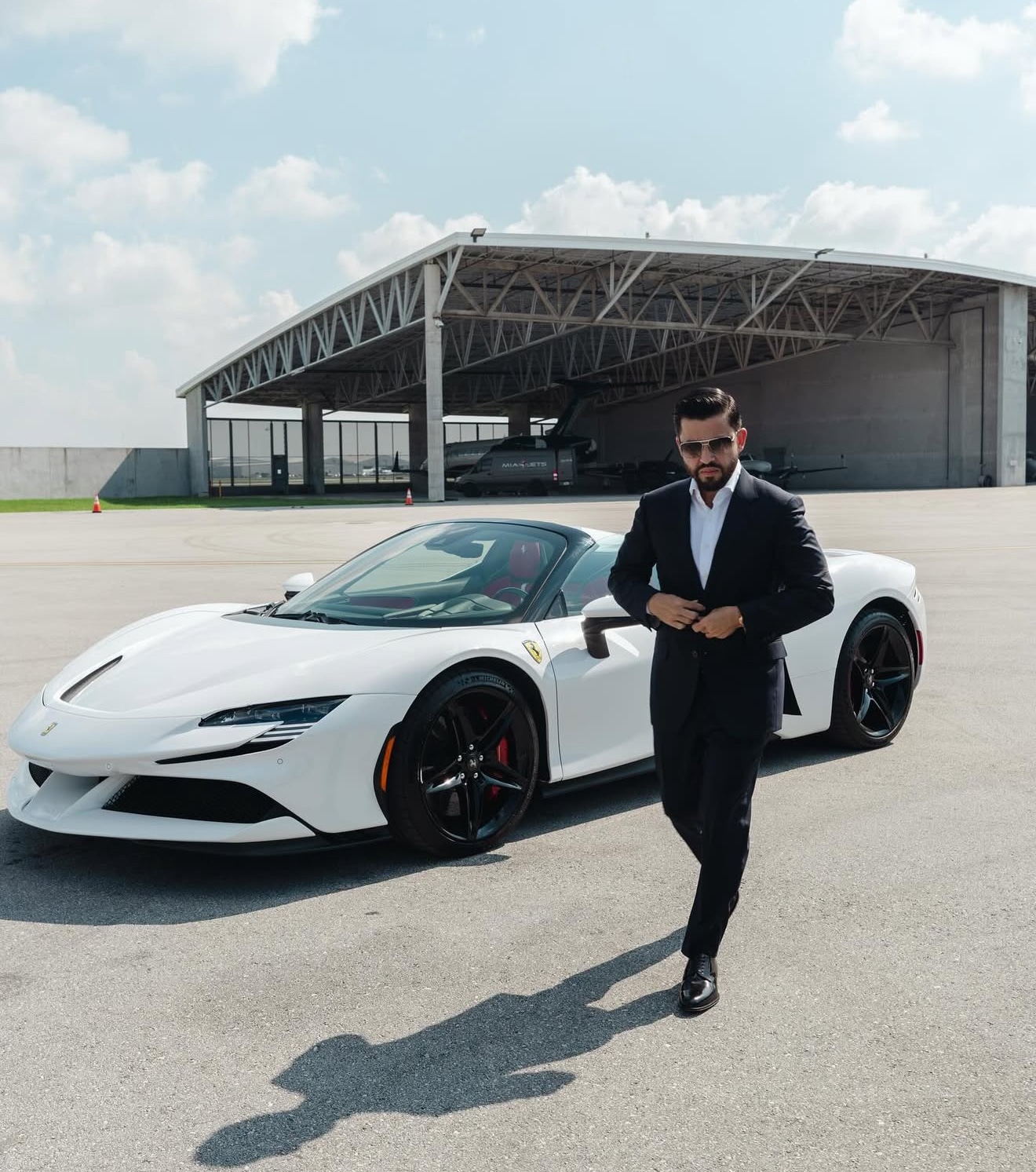 Christian Alexander Delgado - entrepreneur, U.S. Navy veteran, Co-Founder & COO of 1-800-No-Fault, author of The High Performance Brain, Miami Florida